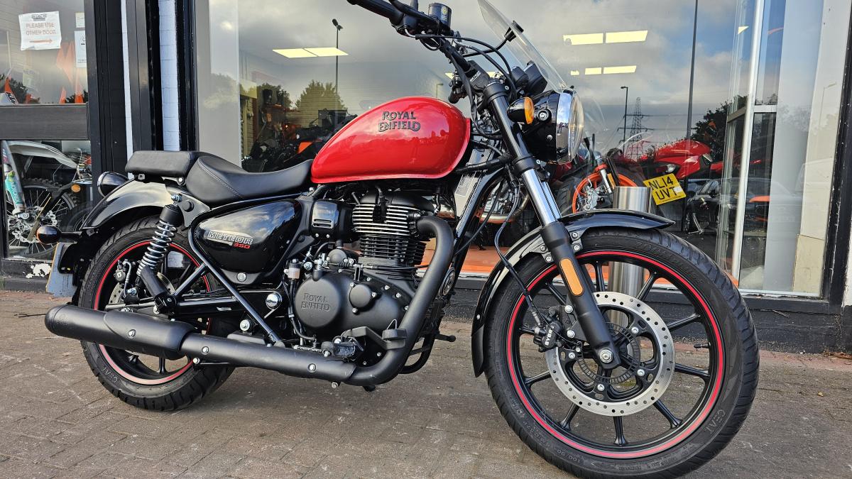 Royal Enfield METEOR 350 E5