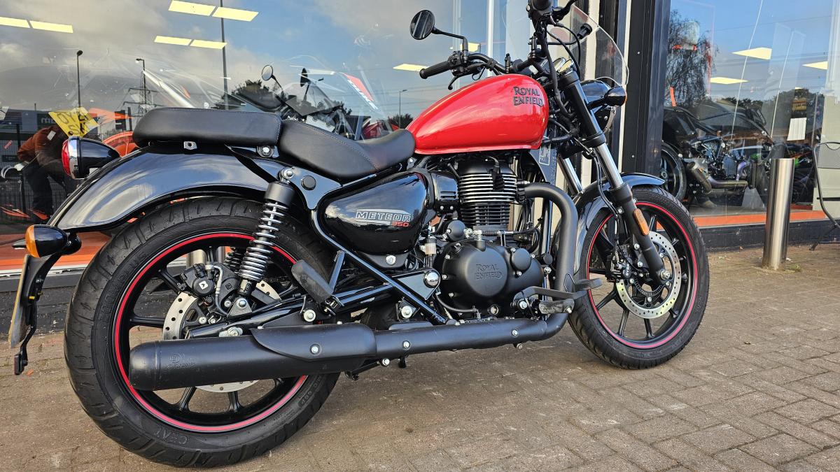 Royal Enfield METEOR 350 E5