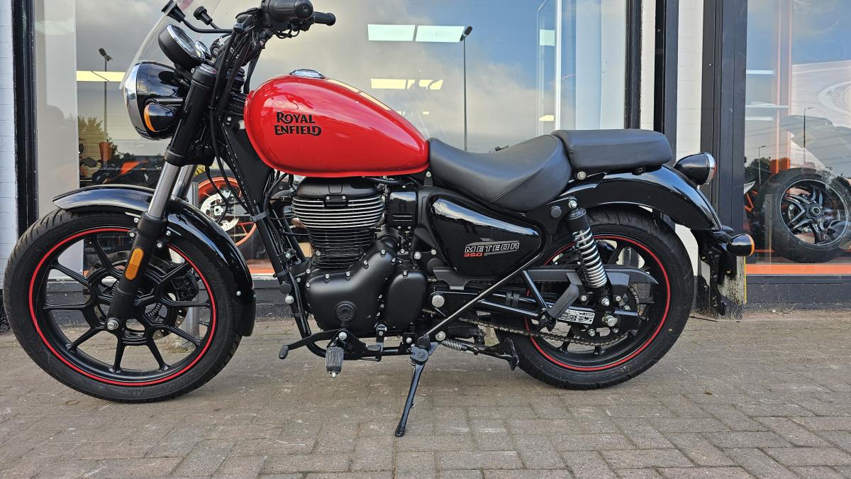 Royal Enfield METEOR 350 E5