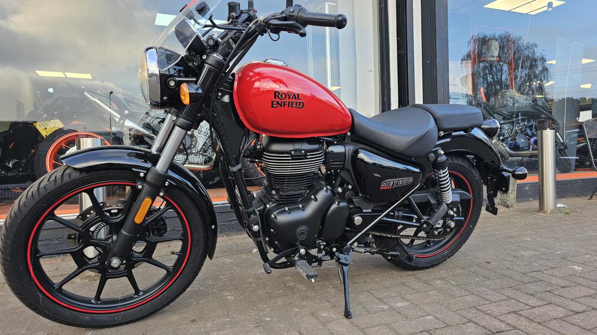 Royal Enfield METEOR 350 E5