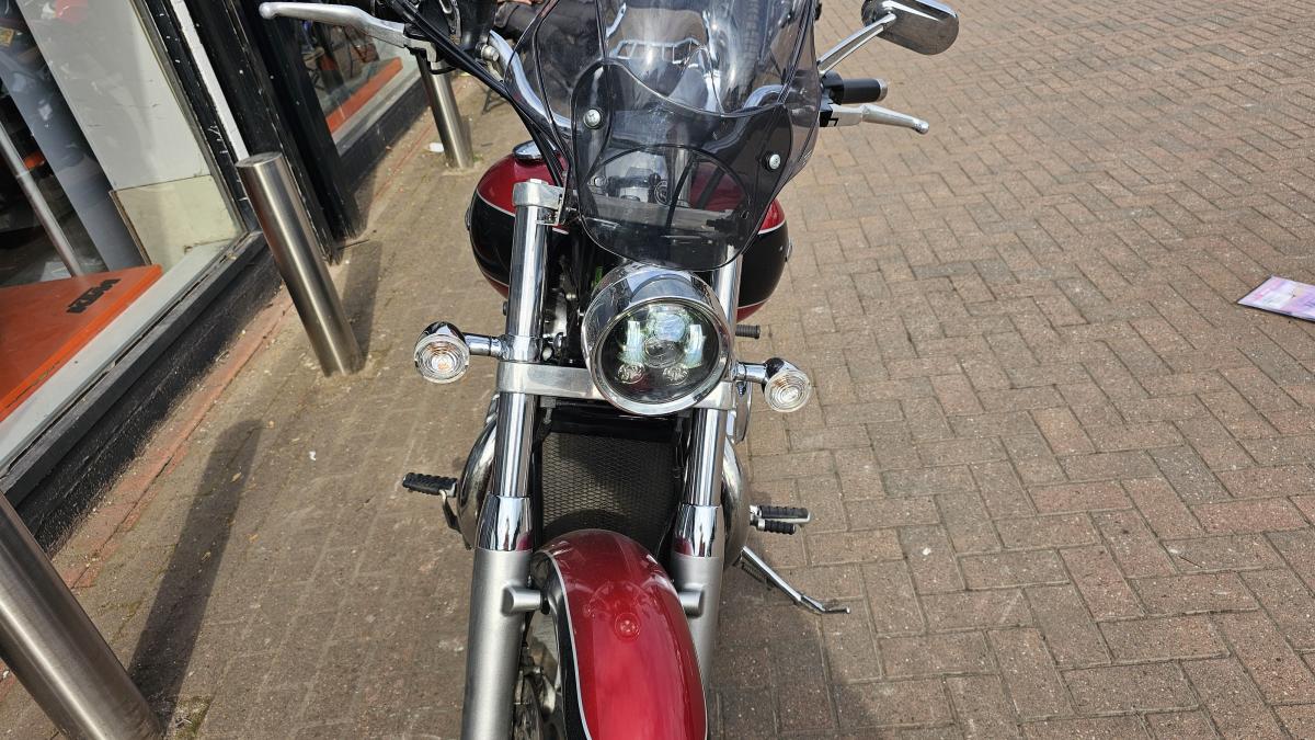 
								TRIUMPH THUNDERBIRD 1600 full									