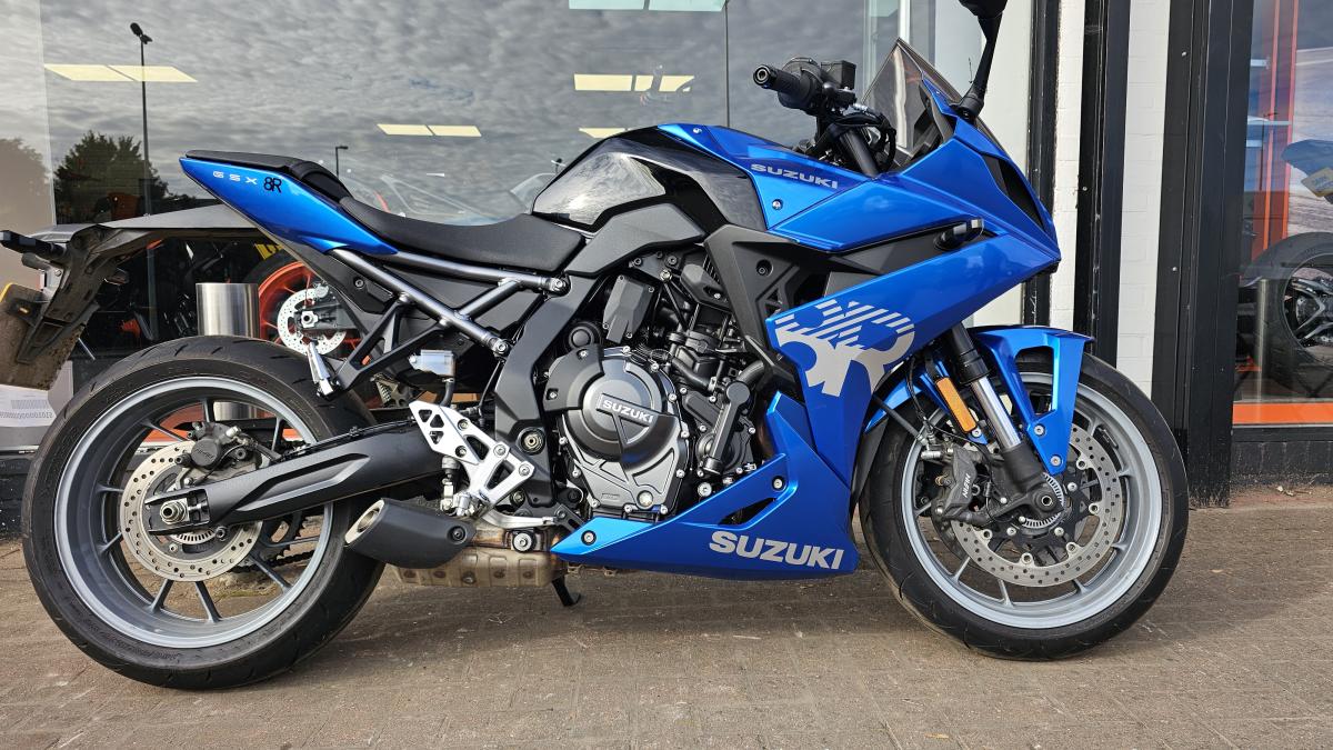 Suzuki GSX 800 FRQM5 GSX-8R