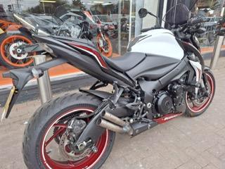 Suzuki GSXS 1000