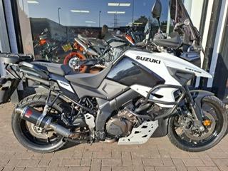 Suzuki DL 1050 RQ M0