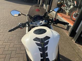 TRIUMPH SPEED TRIPLE 1200 RR
