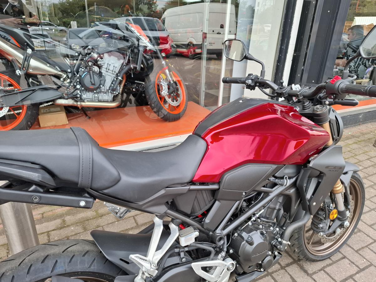 HONDA CBF 300 NA-K