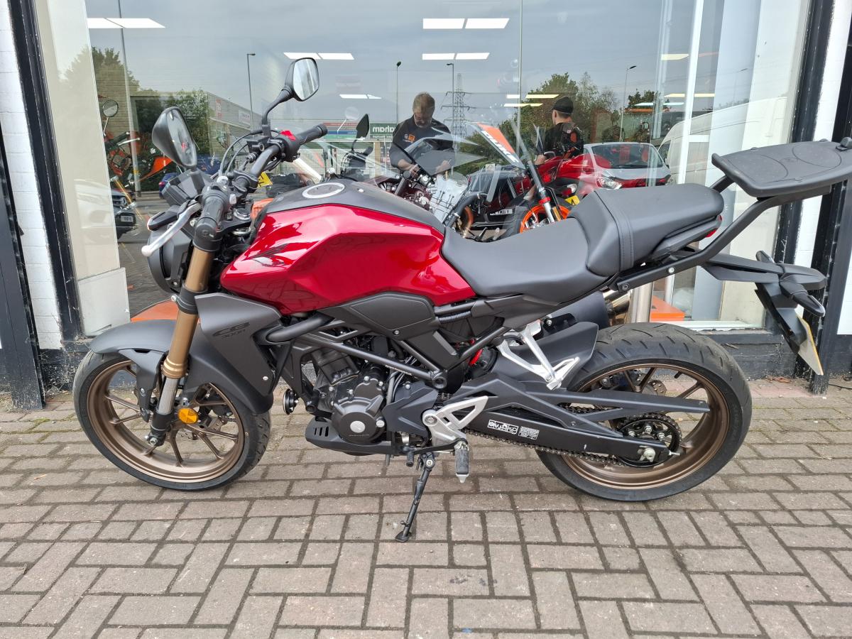 HONDA CBF 300 NA-K
