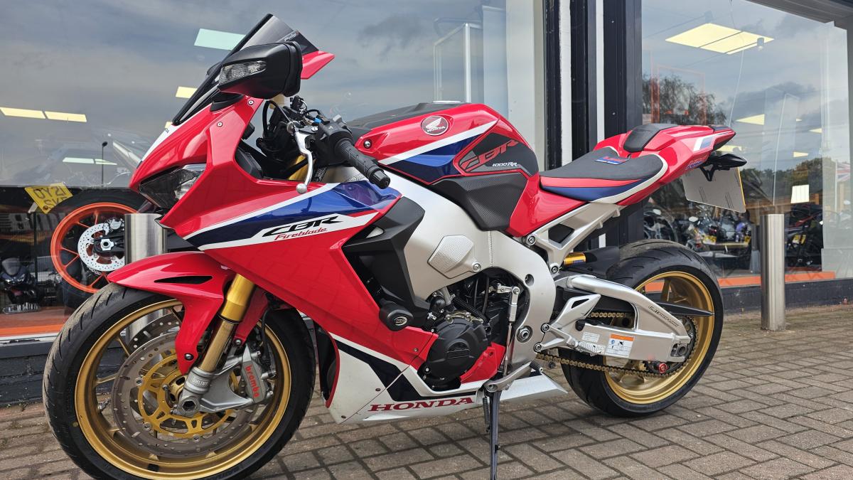 HONDA CBR 1000 S1-J