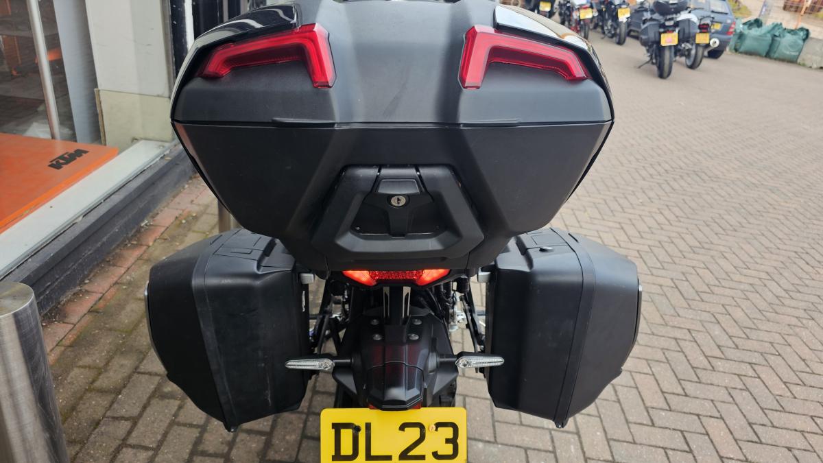 
								Yamaha TRACER 9 GT (MTT 890D) full									