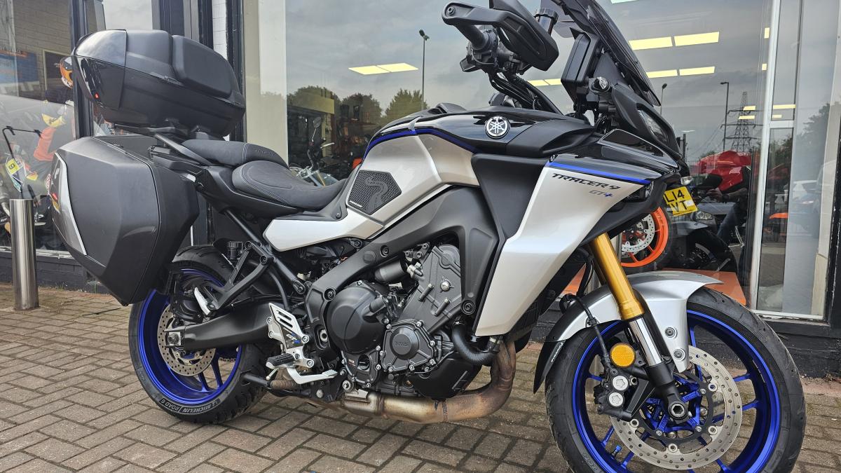 Yamaha TRACER 9 GT (MTT 890D)