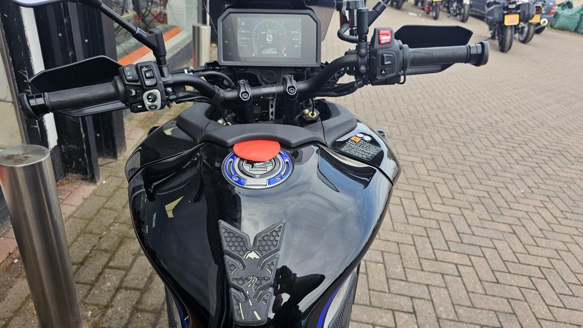 
								Yamaha TRACER 9 GT (MTT 890D) full									