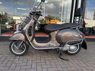 PIAGGIO VESPA GTS 300 TOURING