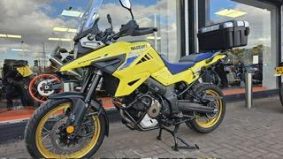 
								Suzuki DL 1050 RC M0 full									
