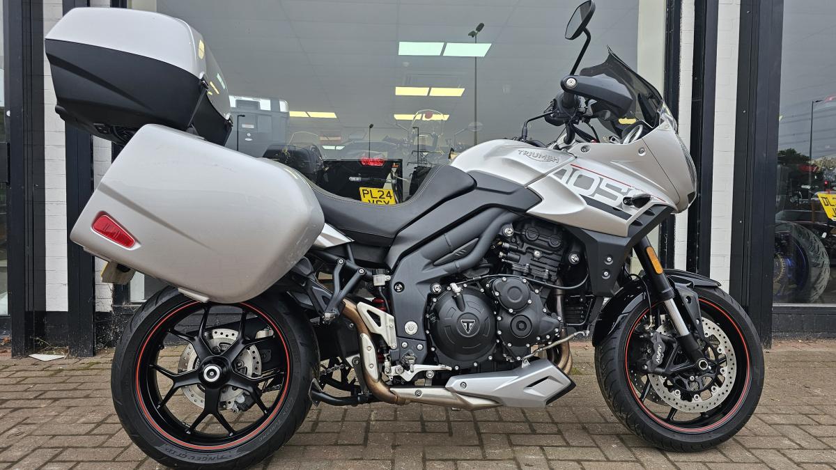 TRIUMPH TIGER SPORT 1050