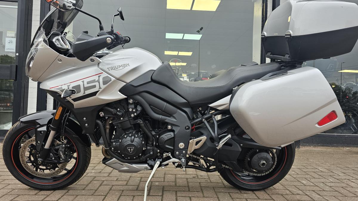 TRIUMPH TIGER SPORT 1050