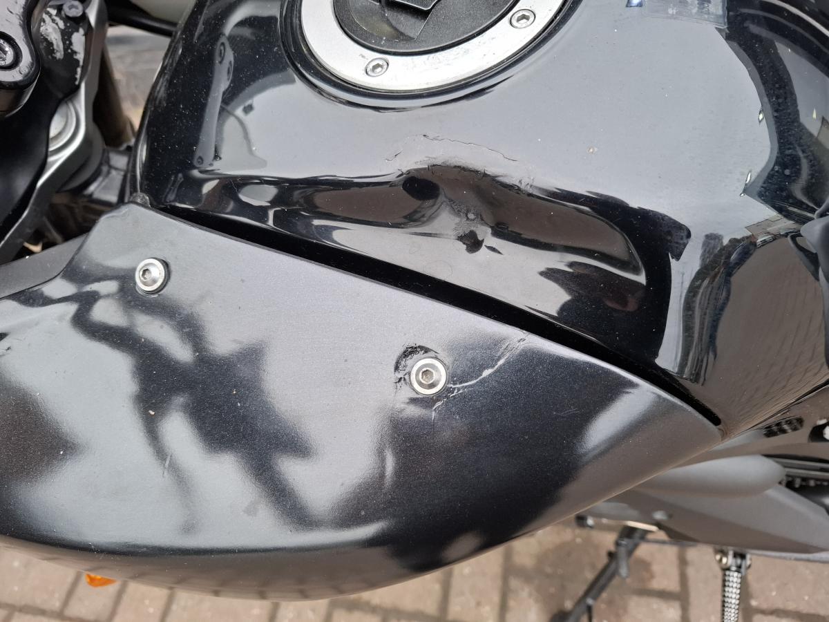 
								KAWASAKI KLE 650 A9F full									
