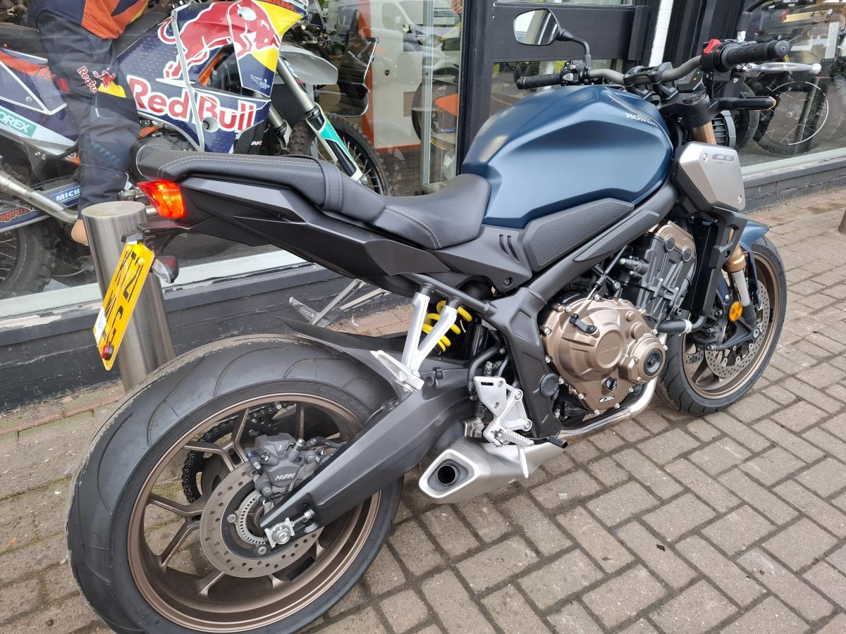 HONDA CB 650 RA-M