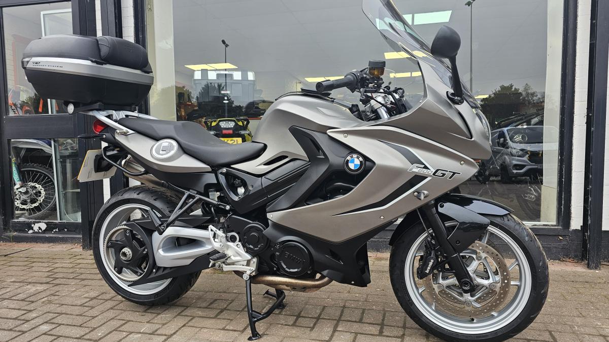 BMW F 800 GT
