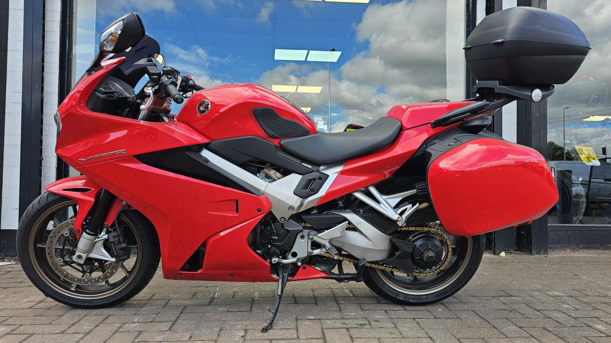 HONDA VFR 800 F-E