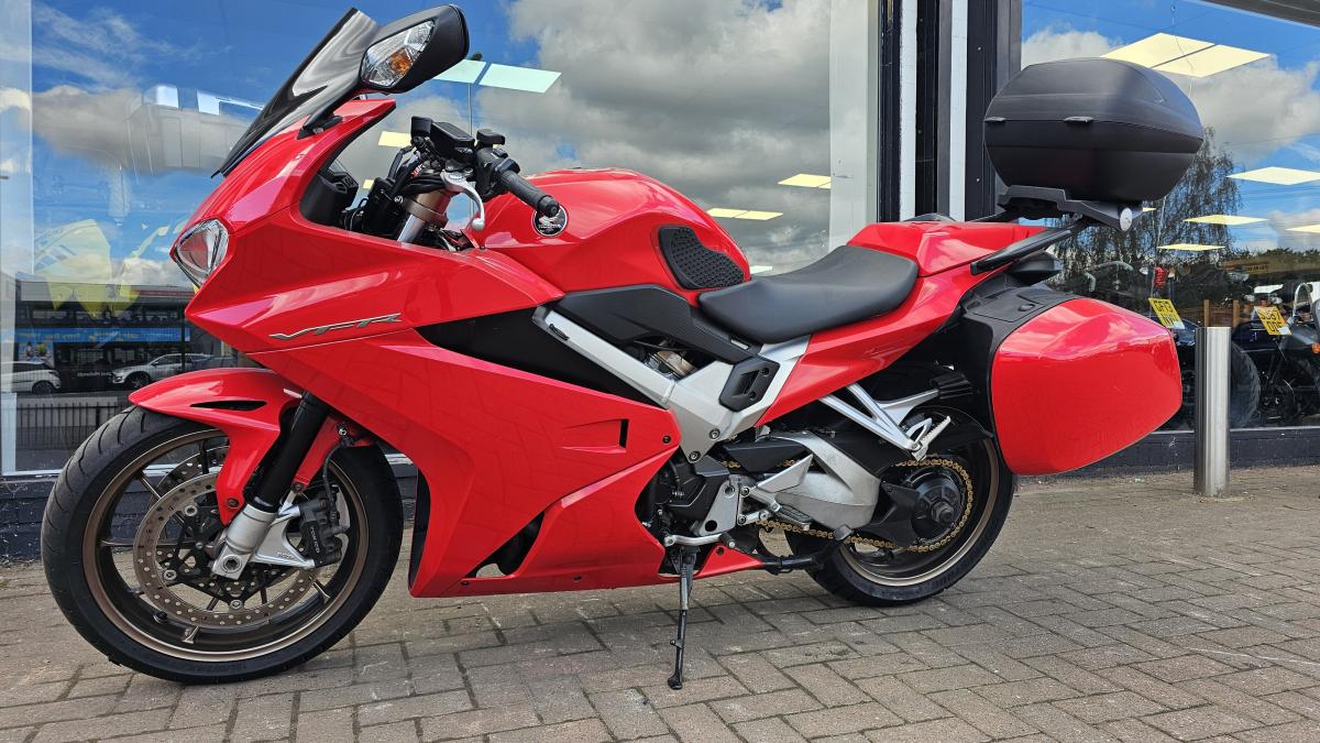 HONDA VFR 800 F-E