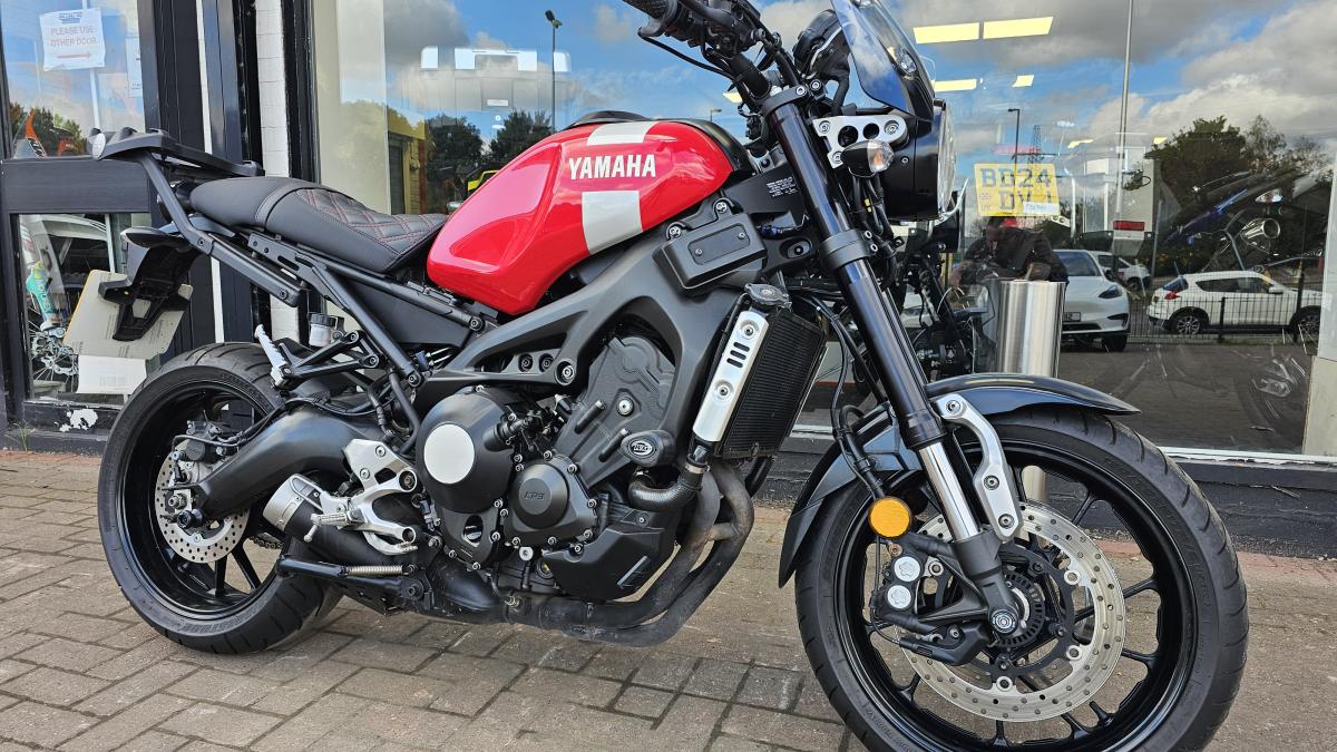 Yamaha XSR 900 ABS MTM 850