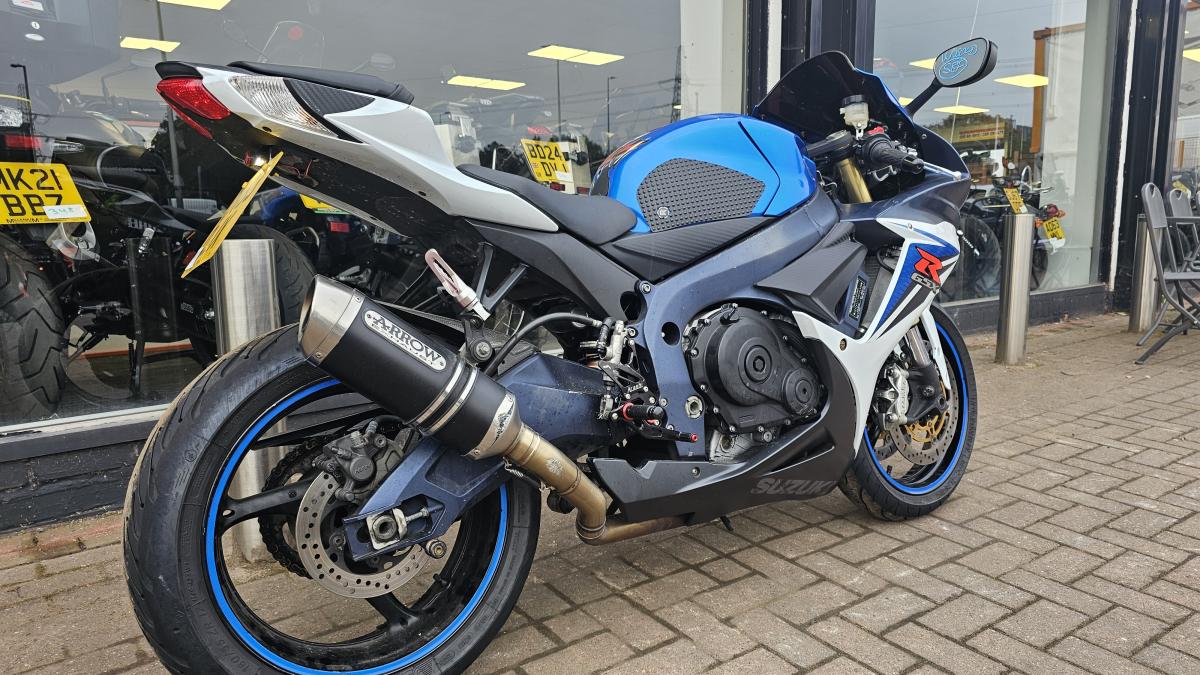SUZUKI GSXR 750 L1
