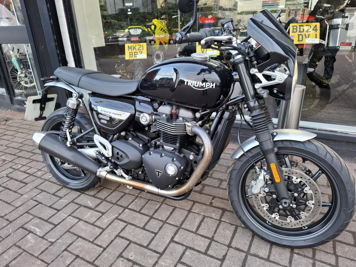 Triumph SPEED TWIN