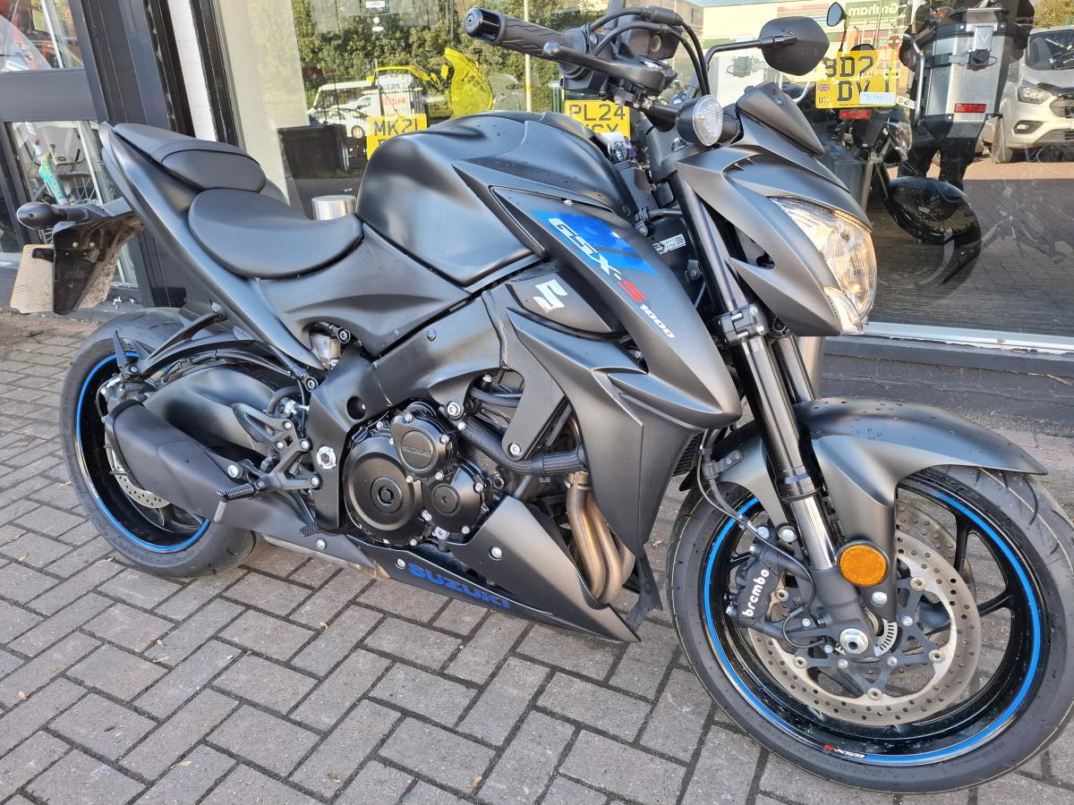 Suzuki GSXS 1000 ZAL9