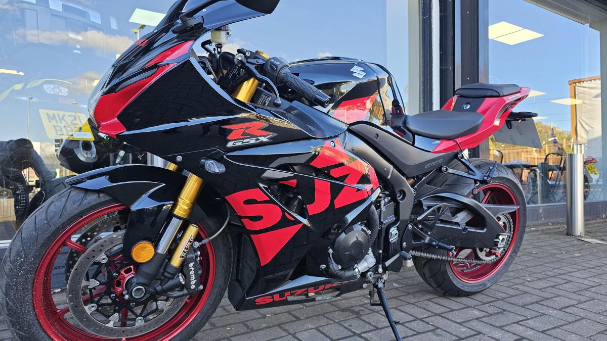 SUZUKI GSXR 1000 RAL9