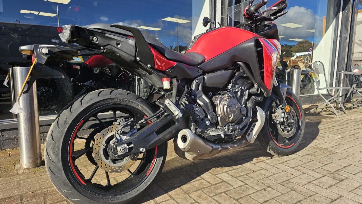 YAMAHA TRACER 700 (MTT 690-A)