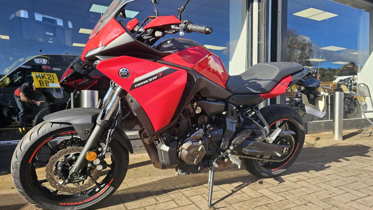 YAMAHA TRACER 700 (MTT 690-A)