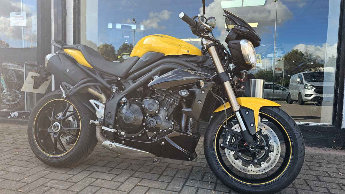TRIUMPH SPEED TRIPLE 94