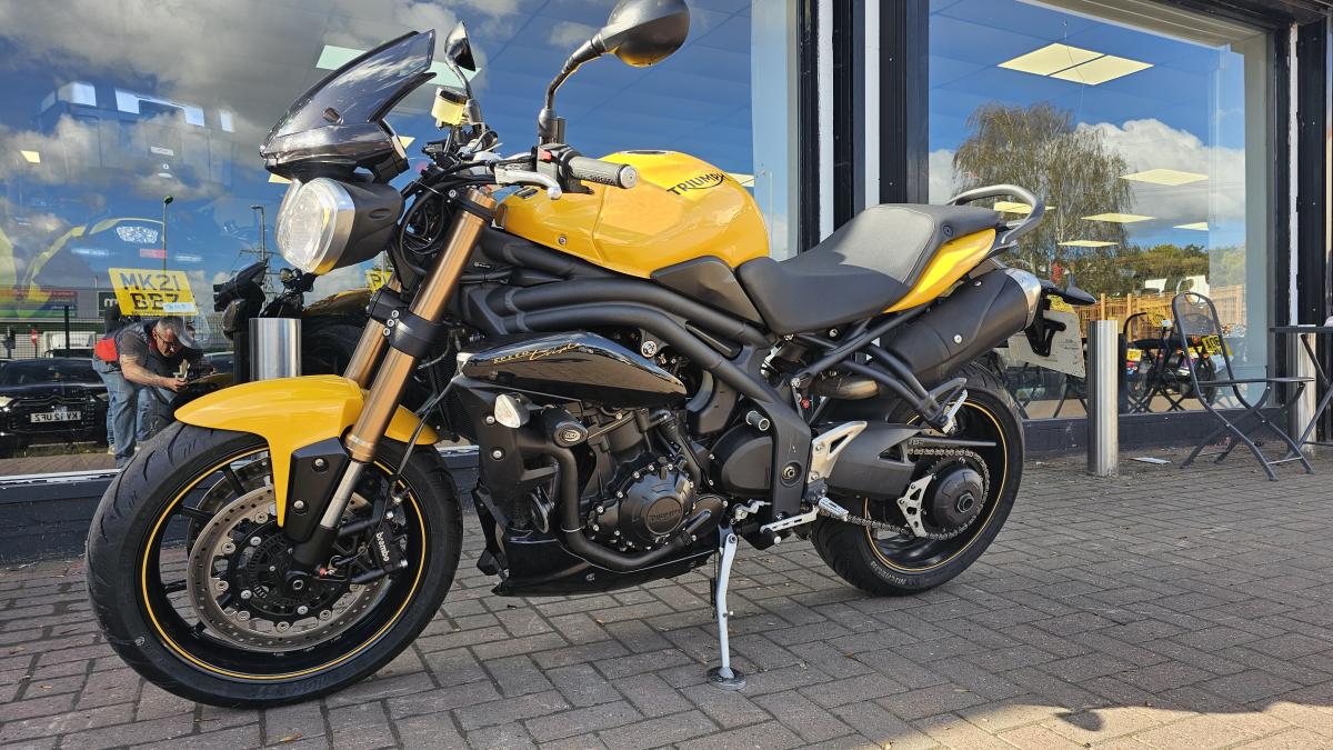 TRIUMPH SPEED TRIPLE 94